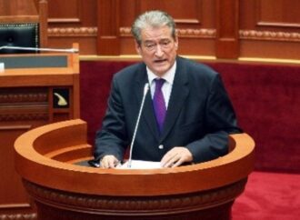 Batuta në parlament, Berisha: I nderuar bashkëkryetar i shumicës, Meta: Urdhëro bashkëkryetar i opozitës